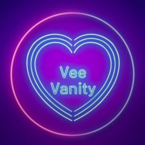 Meet your Posher, Valeria